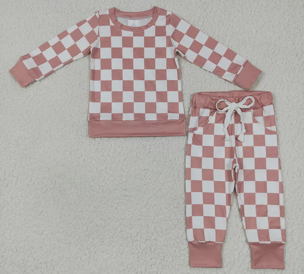 Mauve Checkered Lounge